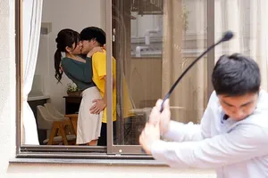 Cô bạn thân thường không mặc đồ lót ở nhà mà còn trêu chọc tôi…